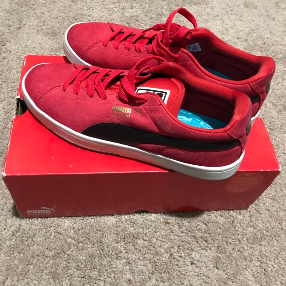 puma suede red black